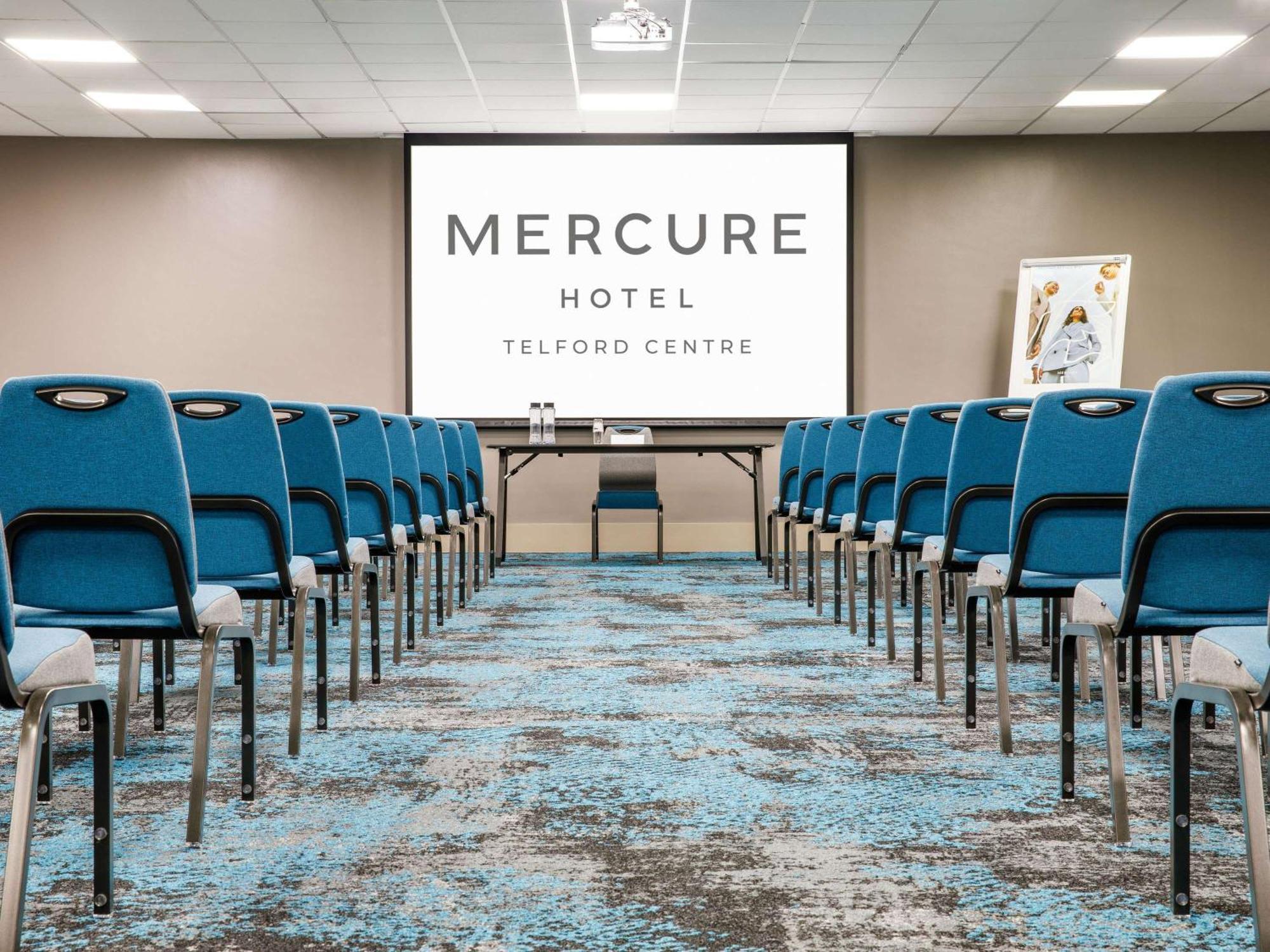 Mercure Telford Centre Hotel Екстериор снимка