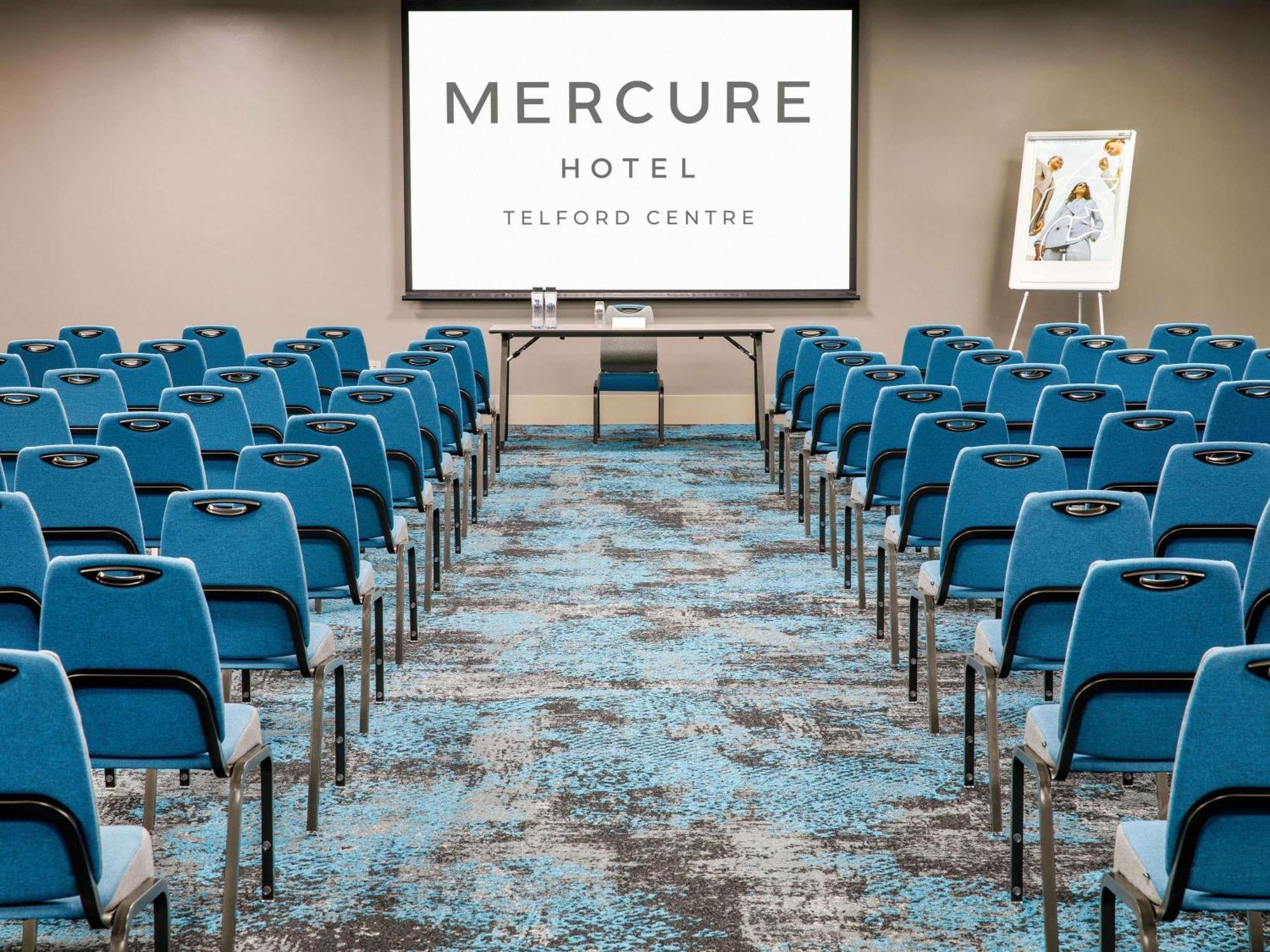 Mercure Telford Centre Hotel Екстериор снимка